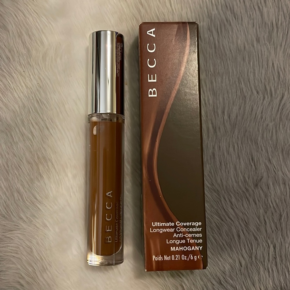 - Becca Ultimate Coverage Longwear Concealer